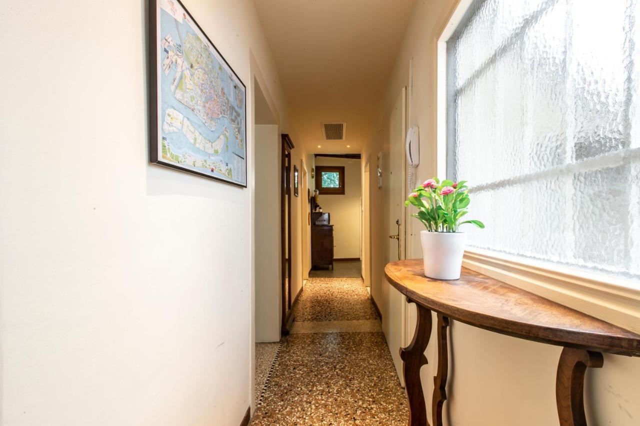Riva De Biasio Charming R&r Apartamento *